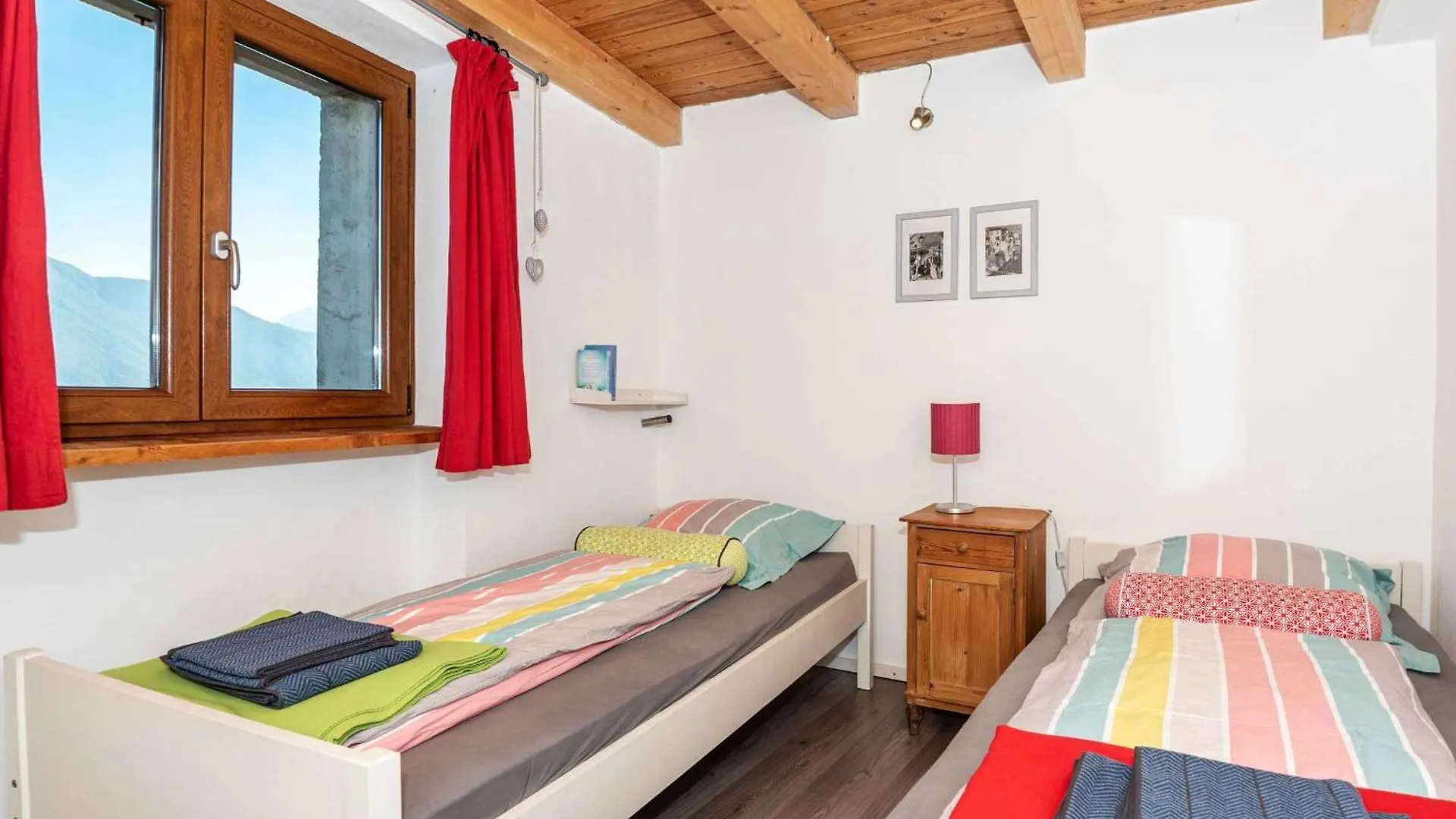 Feriehus Rustico Casa Bianca Villa Pianello Del Lario