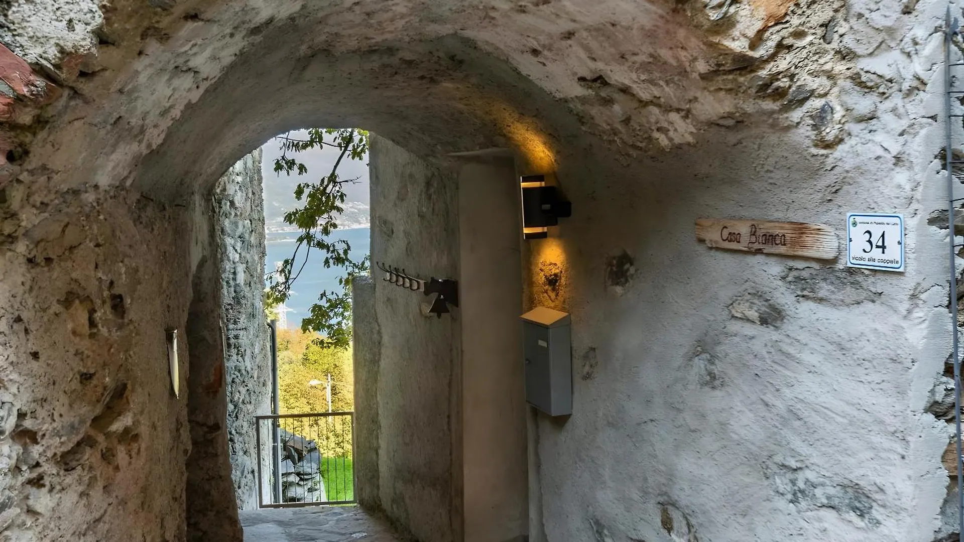 Tatil Evi Rustico Casa Bianca Villa Pianello Del Lario